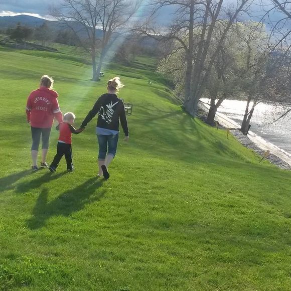 Meet your Posher, Ashley - Picture 1 of 1